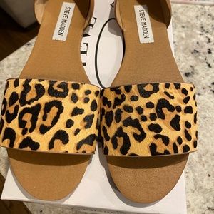 Steve Madden Sidestep Leopard Sandal